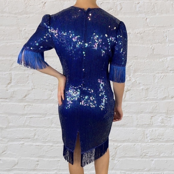 SCALA Milan Paris Los Angeles 100% silk sequin with fringe. Stunning! - Picture 2 of 6